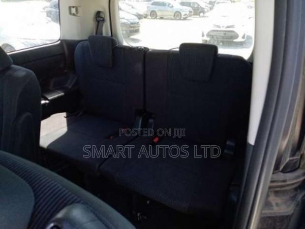 Toyota Noah 2.0 FWD (7 Seater) 2018 Purple
