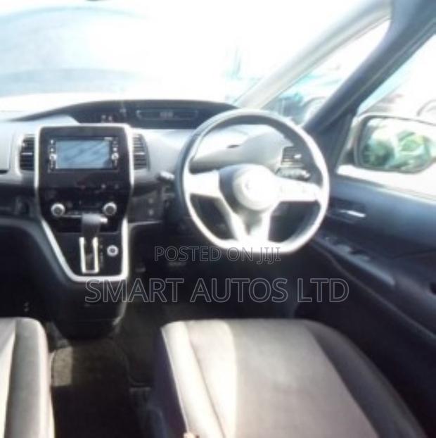 Nissan Serena 2018 Black