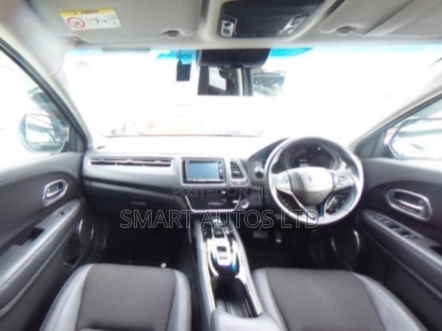 Honda Vezel 2019 Black