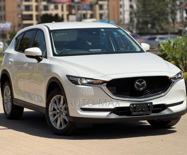 Mazda CX-5 2019 White