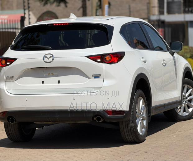 Mazda CX-5 2019 White