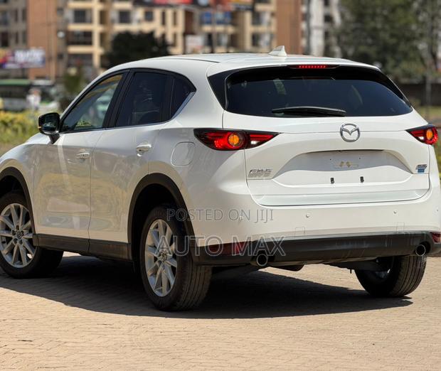 Mazda CX-5 2019 White