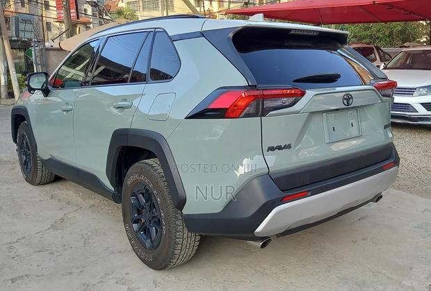 Toyota RAV4 2019 Green