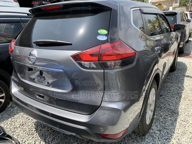 Nissan X-Trail 2.0 Petrol FWD 2018 Gray