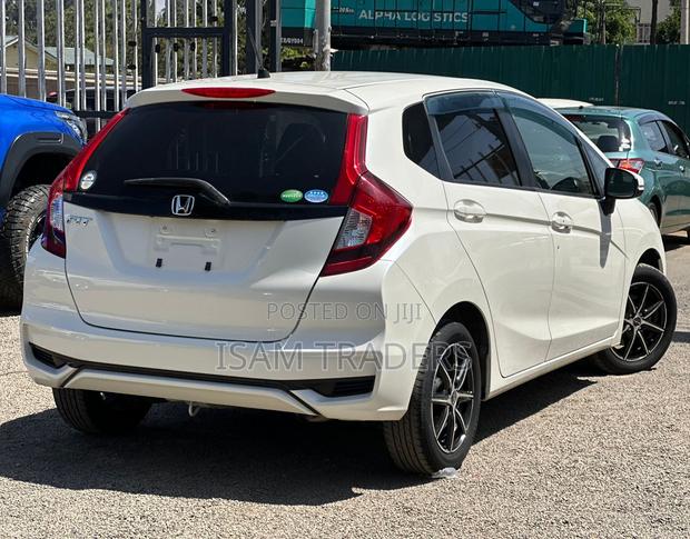 Honda Fit EX 2018 White