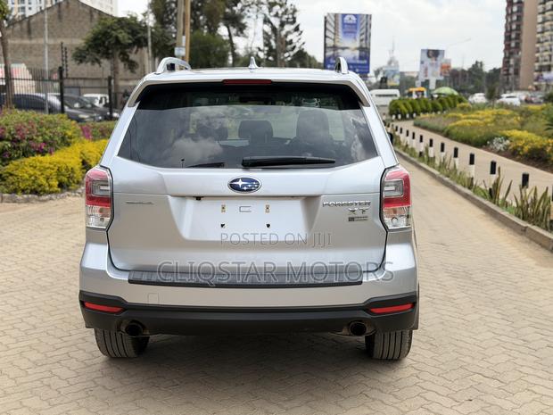 Subaru Forester 2.0XT Premium AWD 2018 Silver