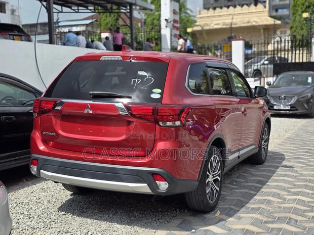 Mitsubishi Outlander SEL AWC 2019 Red
