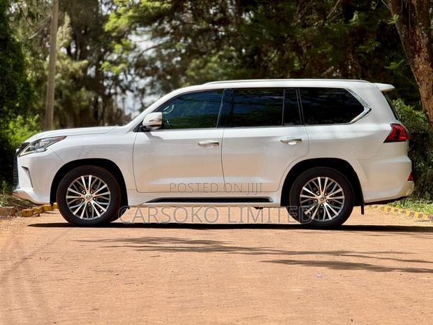 Lexus LX 450d AWD 2017 White