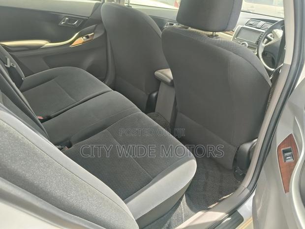 Toyota Allion 2016 Silver