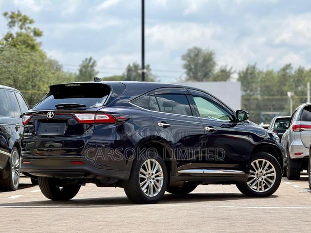 Toyota Harrier 2018 Black