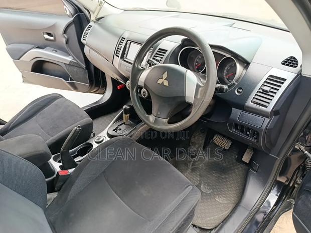 Mitsubishi Outlander 2006 Black