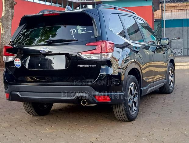 Subaru Forester 2019 Black