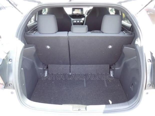 Toyota Yaris 2020 Pearl