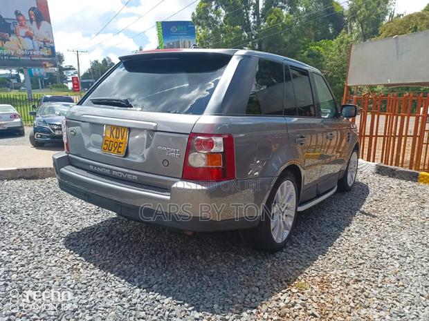 Land Rover Range Rover Sport 2010 Gray