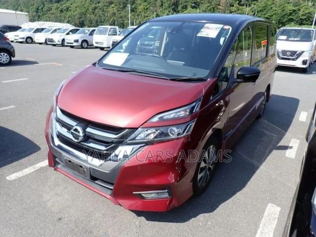 Nissan Serena 2018 Red