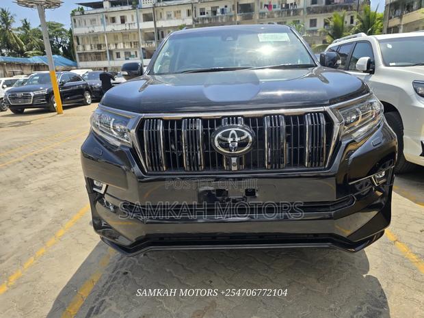 Toyota Land Cruiser Prado 2020 Black