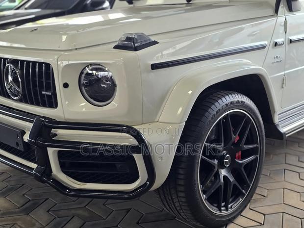 Mercedes-Benz G-Class G 63 AMG 2023 White