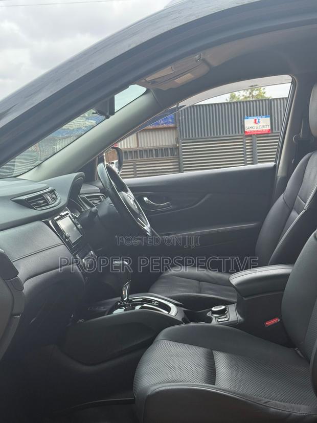 Nissan X-Trail 2.0 Hybrid AWD 2018 Black
