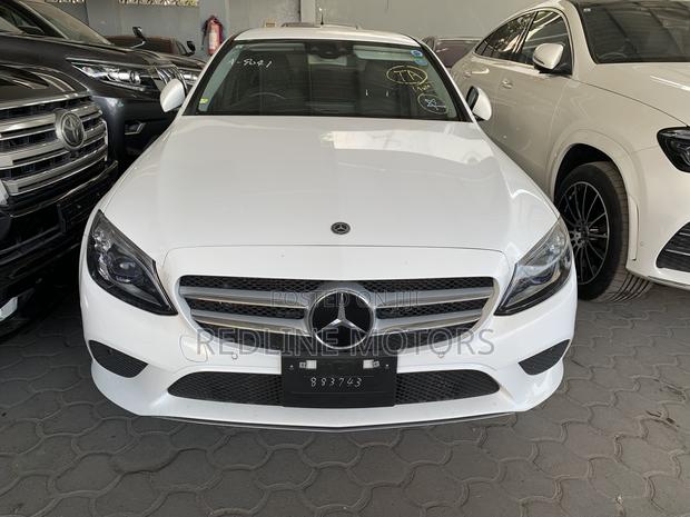 Mercedes-Benz C200 2018 White