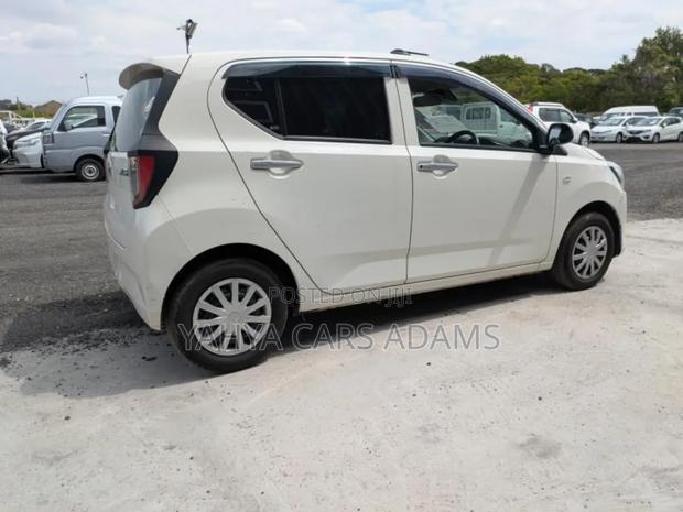 Daihatsu Mira 2018 White