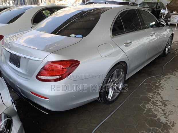 Mercedes-Benz E200 2018 Silver