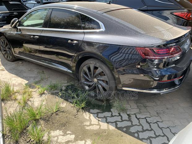 Volkswagen Arteon 2.0T SE R-Line w/19 AWD 4MOTION 2019 Black
