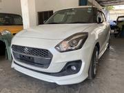 Suzuki Swift 2018 White for sale