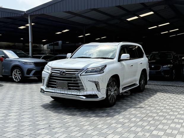 Lexus LX 2018 Pearl