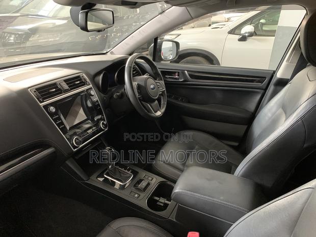 Subaru Outback 2.5i Limited AWD 2018 Green