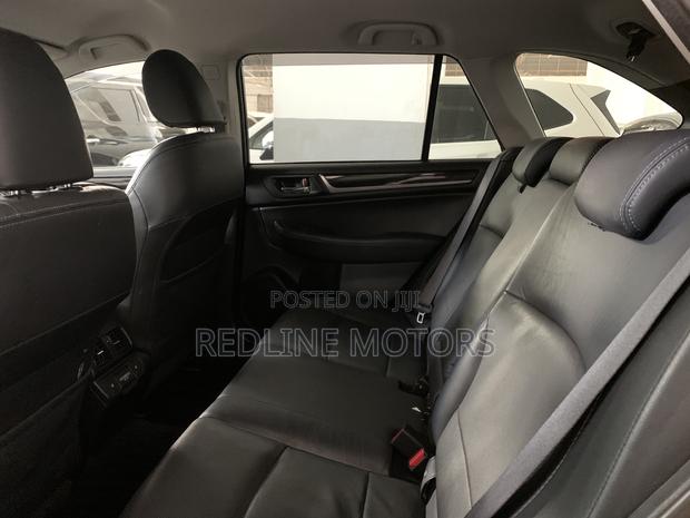Subaru Outback 2.5i Limited AWD 2018 Green