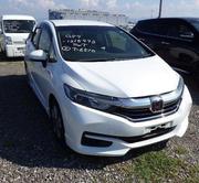 Honda Fit Shuttle 2018 White for sale