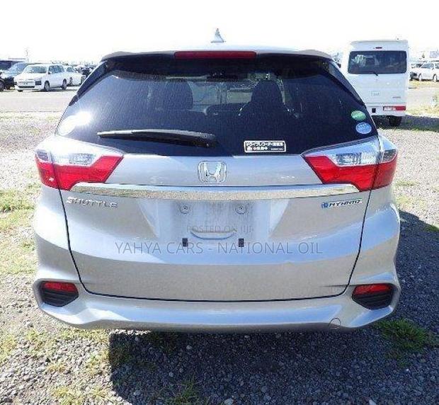 Honda Fit Shuttle 2019 Silver