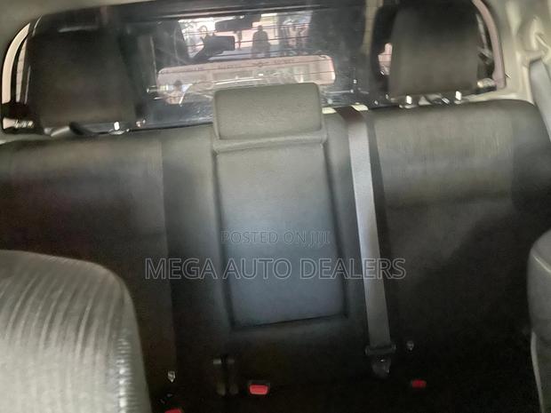 Toyota Hilux 2019 White