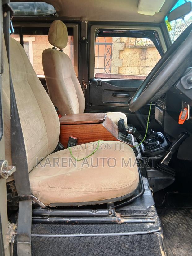Land Rover Defender Puma 110 2.4 TD 2011 Green