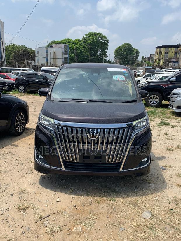 Toyota Esquire 2019 Brown