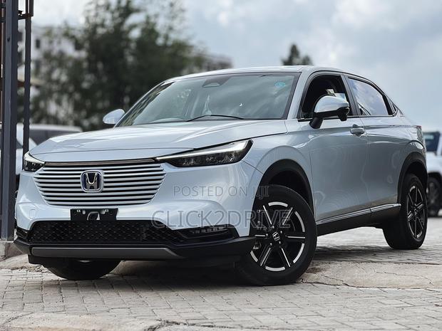 Honda Vezel 1.5 Hybrid 2WD 2021 White