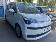 Toyota Spade 2018 White for sale
