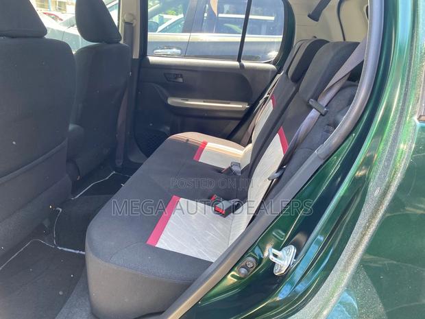 Toyota Passo 2018 Green