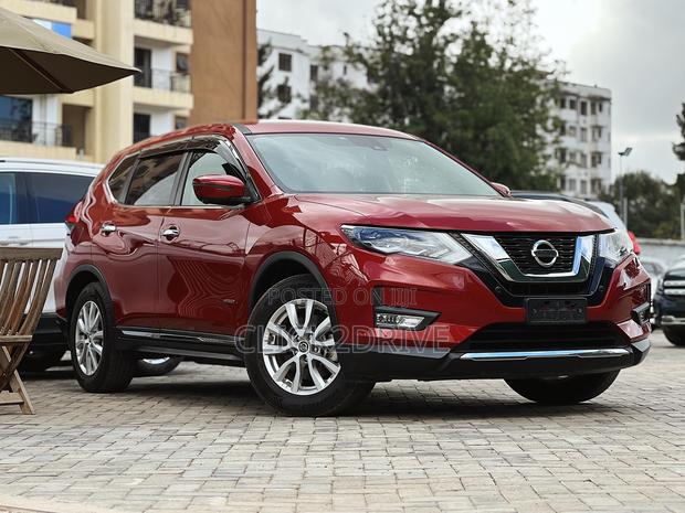 Nissan X-Trail 2.0 Hybrid AWD 2018 Red