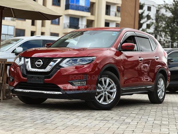 Nissan X-Trail 2.0 Hybrid AWD 2018 Red