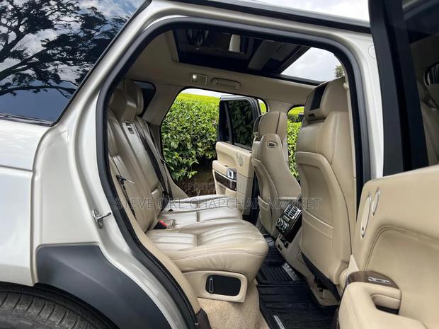 Land Rover Range Rover Vogue 2015 Silver
