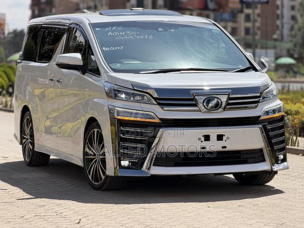 Toyota Vellfire 2018 Pearl