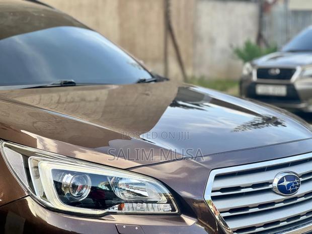 Subaru Outback 2017 Brown