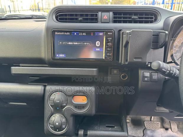 Toyota Probox 1.5 DX 2WD 2020 Silver