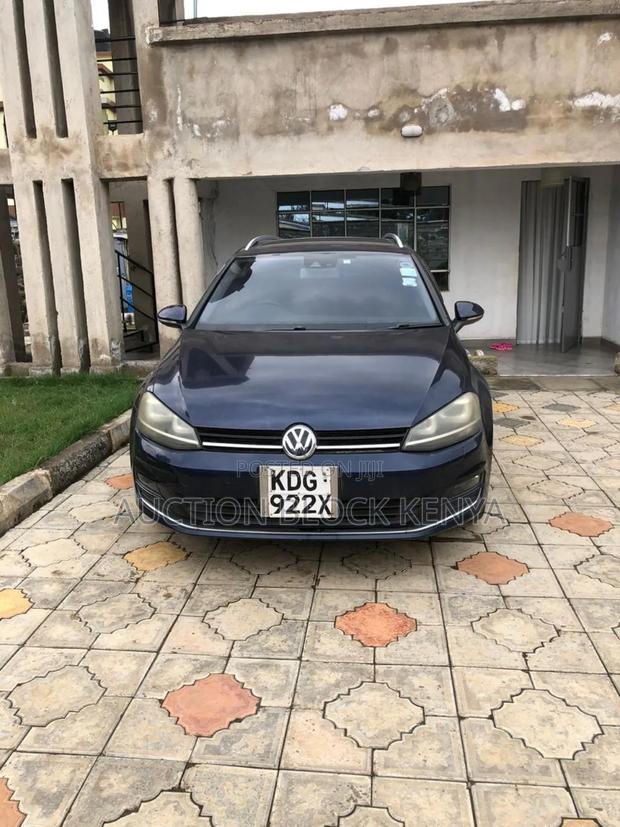 Volkswagen Golf 2014 Blue