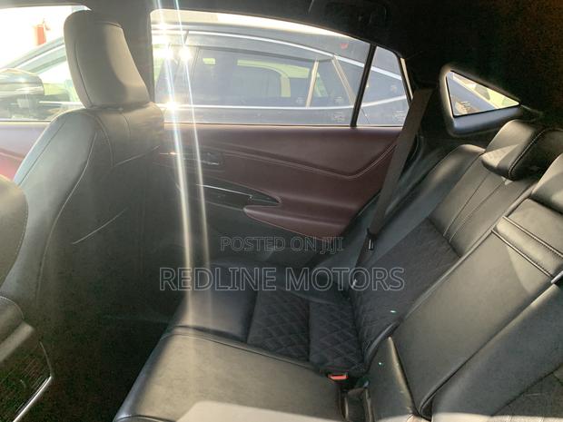 Toyota Harrier 2.0 2018 Black