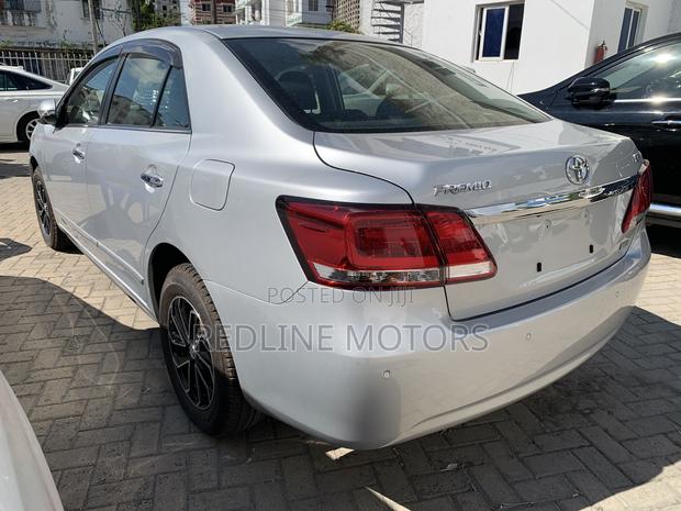 Toyota Premio 1.5 FWD 2018 Silver