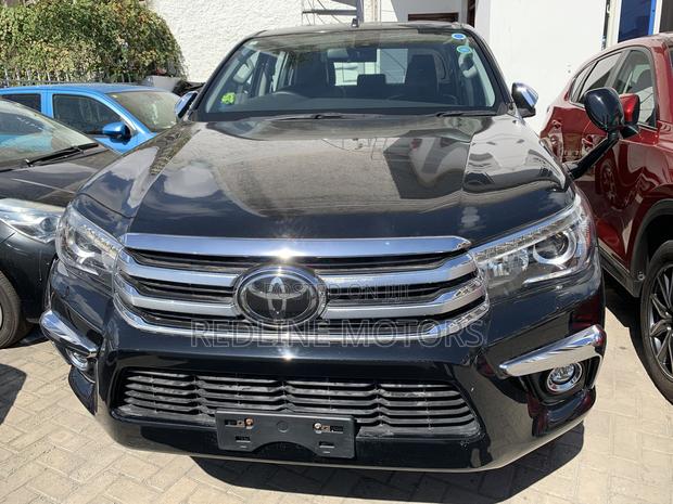 Toyota Hilux Revo Double Cab Deisel 2.4 AWD 2018 Black