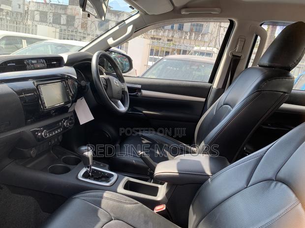 Toyota Hilux Revo Double Cab Deisel 2.4 AWD 2018 Black
