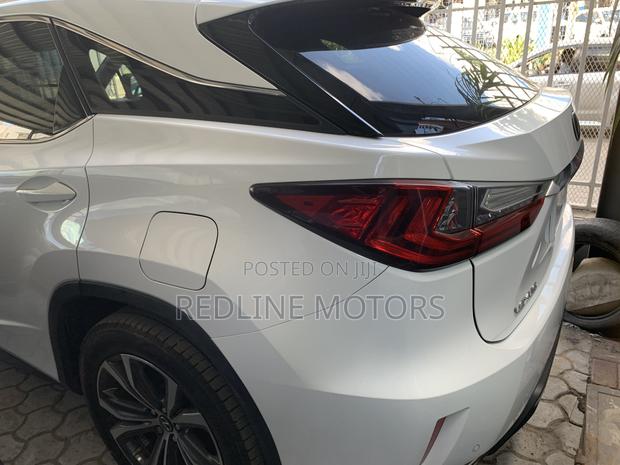 Lexus RX 300 4WD 2018 White